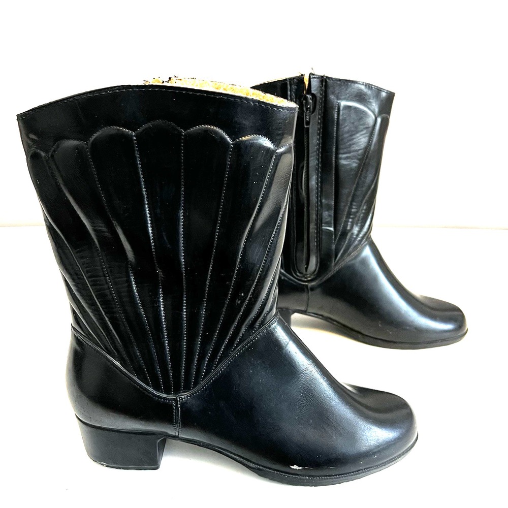 Vintage Sears Seashell Rain Boots Sherpa Lined Waterproof Women's‎ Size 8 Wide